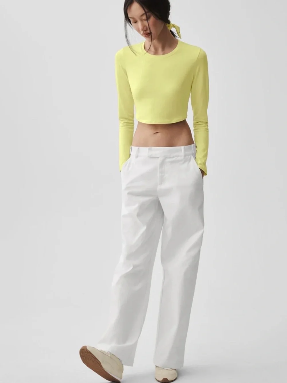 ALO YOGA High Road Straight Leg Pant White NWT size Medium